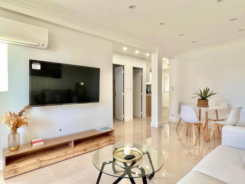 Appartement rénové à 100 m de La Croisette 14 Avenue du Général Férrié, 06400 Cannes