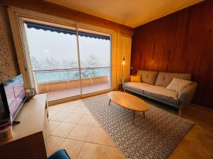 Appartement rénové à 200m de la plage + garage