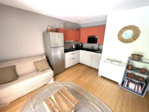 Appartement rénové à Cavalière avec terrasse