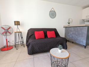 Appartement rénové avec parking privatif ,à 2min de la plage