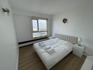 Appartement rénové avec vue imprenable sur Paris
