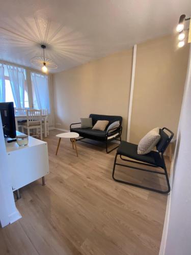 Appartement rénové entre Port et Plage - 4 personnes