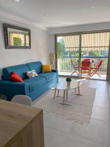 Appartement rénové vue mer avec garage