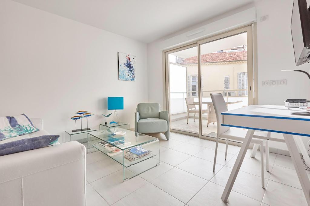 Appartement Appartement Résidence Montaigne 10 Rue Montaigne 06400 Cannes