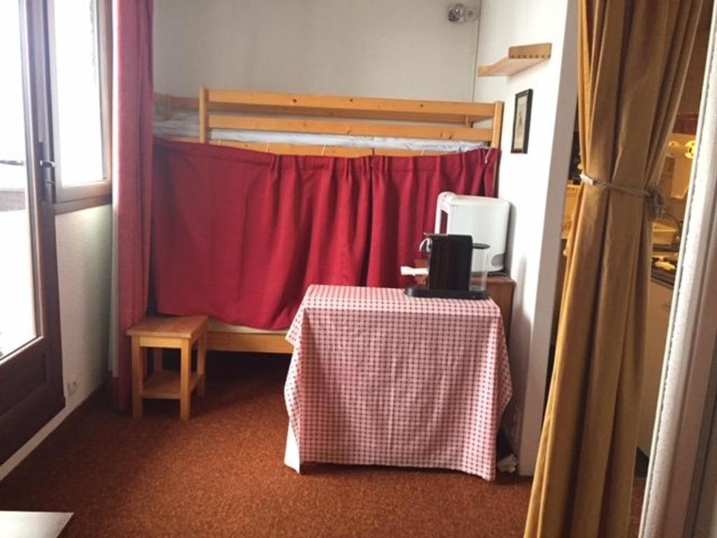 Appartement Risoul, 1 pièce, 3 personnes - FR-1-330-541 APPARTEMENT ENTREE B N°611 6EM ETAGE, 05600 Risoul