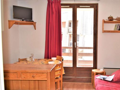 Appartement Risoul, 1 pièce, 4 personnes - FR-1-330-123