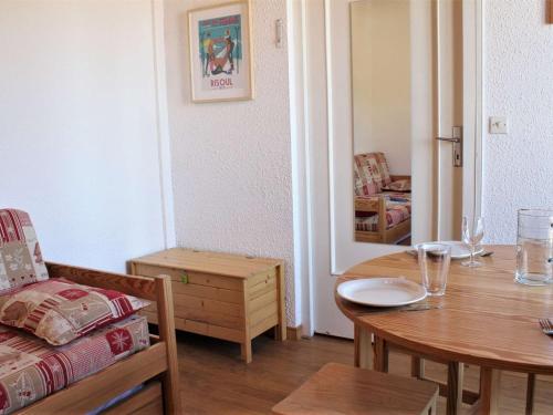 Appartement Risoul, 1 pièce, 4 personnes - FR-1-330-174