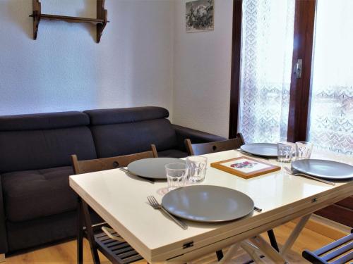 Appartement Risoul, 1 pièce, 4 personnes - FR-1-330-498
