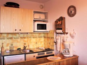 Appartement Risoul, 1 pièce, 4 personnes - FR-1-330-509