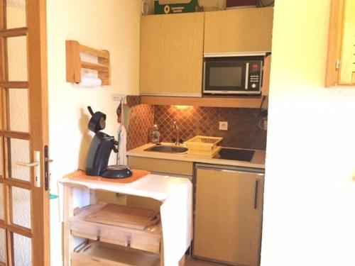 Appartement Risoul, 1 pièce, 4 personnes - FR-1-330-518