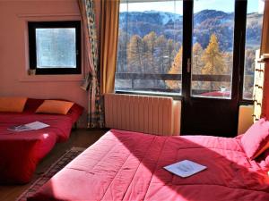 Appartement Risoul, 1 pièce, 4 personnes - FR-1-330-543