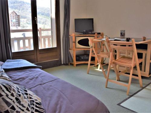Appartement Risoul, 2 pièces, 4 personnes - FR-1-330-220