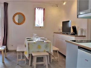 Appartement Risoul, 2 pièces, 6 personnes - FR-1-330-152