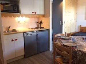Appartement Risoul, 2 pièces, 6 personnes - FR-1-330-510