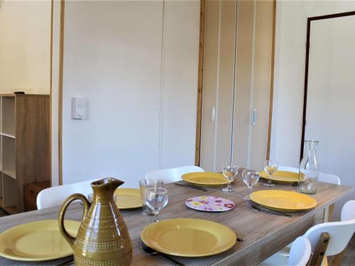 Appartement Risoul, 4 pièces, 6 personnes - FR-1-330-255