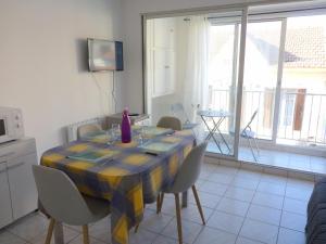 Appartement Appartement rive droite, 100m des plages du Vidourle, 7Bis 30240 Le Grau-du-Roi Languedoc-Roussillon