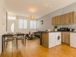 Appartement Romilly-sur-Seine, 2 pièces, 4 personnes - FR-1-543-181