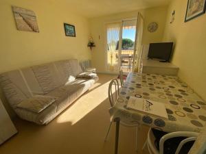 Appartement Royan, 2 pièces, 4 personnes - FR-1-494-148