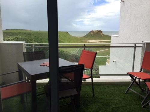 Appartement Royan, 2 pièces, 4 personnes - FR-1-494-66