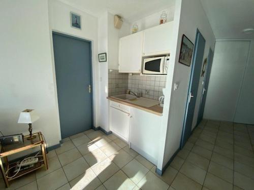 Appartement Royan, 2 pièces, 4 personnes - FR-1-494-93