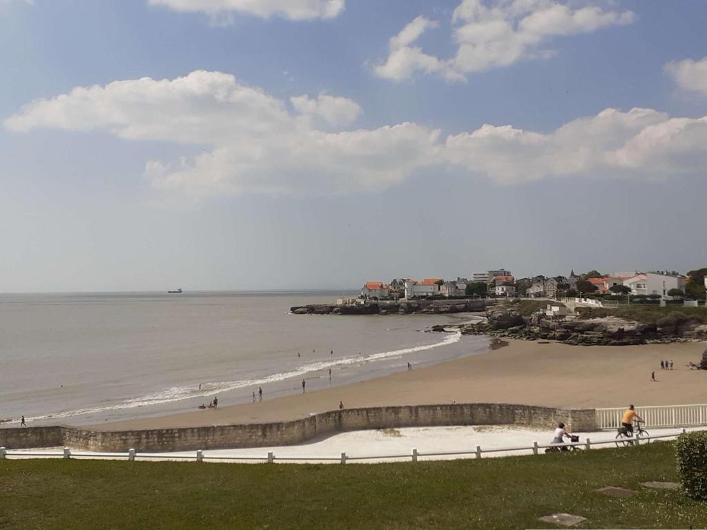 Appartement Royan, 3 pièces, 6 personnes - FR-1-494-6 5 Allée des Rochers, 17200 Royan