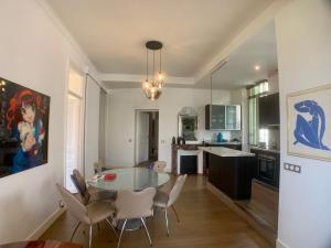 Appartement rue Jean Riouffe à Cannes