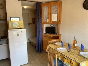 Appartement Saint-Aygulf, 1 pièce, 2 personnes - FR-1-226A-129