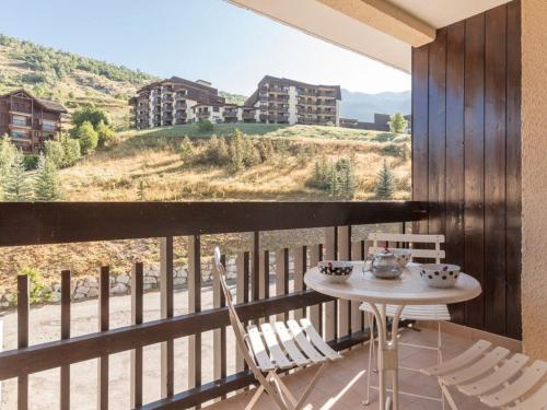 Appartement Saint-Chaffrey , 1 pièce, 2 personnes - FR-1-330E-22