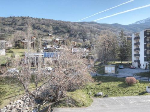 Appartement Saint-Chaffrey , 1 pièce, 2 personnes - FR-1-330E-62
