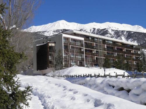 Appartement Saint-Chaffrey , 1 pièce, 2 personnes - FR-1-330E-63