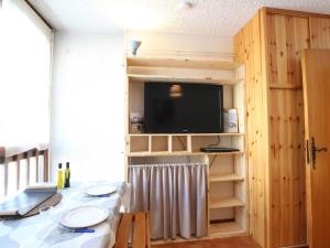 Appartement Saint-Chaffrey , 1 pièce, 2 personnes - FR-1-330E-63