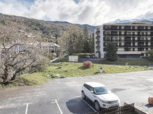 Appartement Saint-Chaffrey , 1 pièce, 2 personnes - FR-1-330E-65
