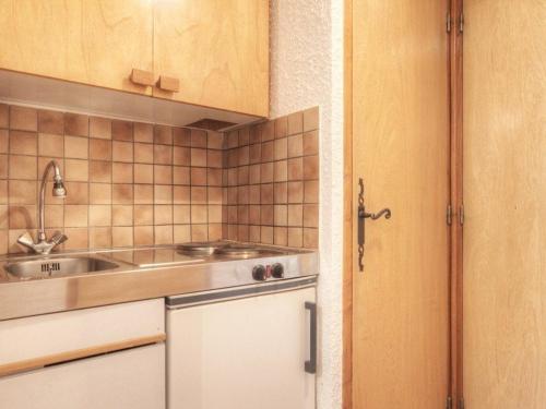Appartement Saint-Chaffrey , 1 pièce, 2 personnes - FR-1-330E-66