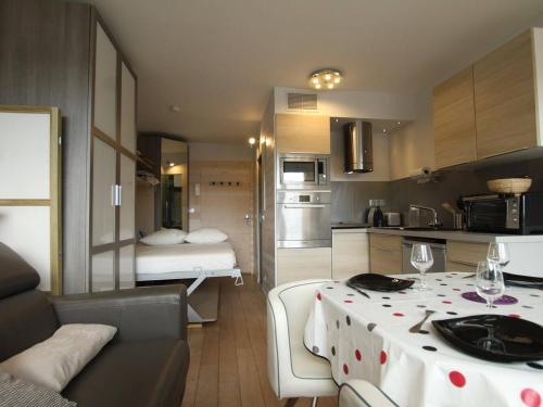 Appartement Saint-Chaffrey , 1 pièce, 3 personnes - FR-1-330E-117