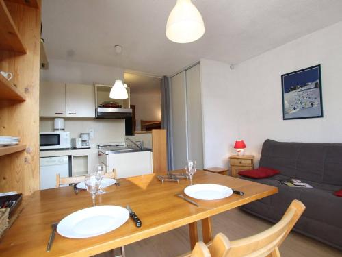 Appartement Saint-Chaffrey , 1 pièce, 3 personnes - FR-1-330E-99
