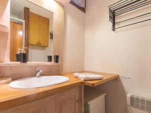 Appartement Saint-Chaffrey , 1 pièce, 4 personnes - FR-1-330E-11