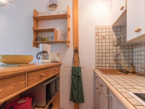 Appartement Saint-Chaffrey , 1 pièce, 4 personnes - FR-1-330E-3
