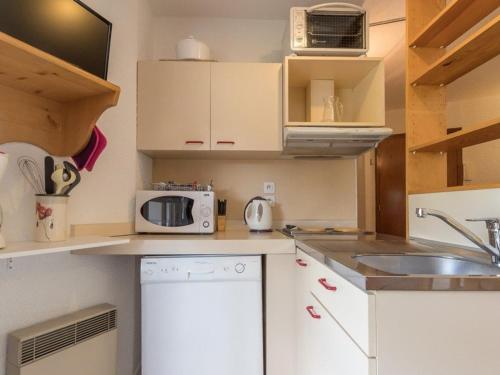Appartement Saint-Chaffrey , 1 pièce, 4 personnes - FR-1-330E-41