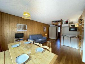 Appartement Saint-Chaffrey , 1 pièce, 4 personnes - FR-1-330E-48