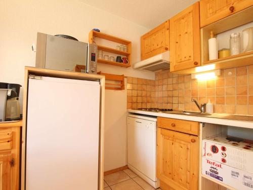 Appartement Saint-Chaffrey , 1 pièce, 4 personnes - FR-1-330E-52