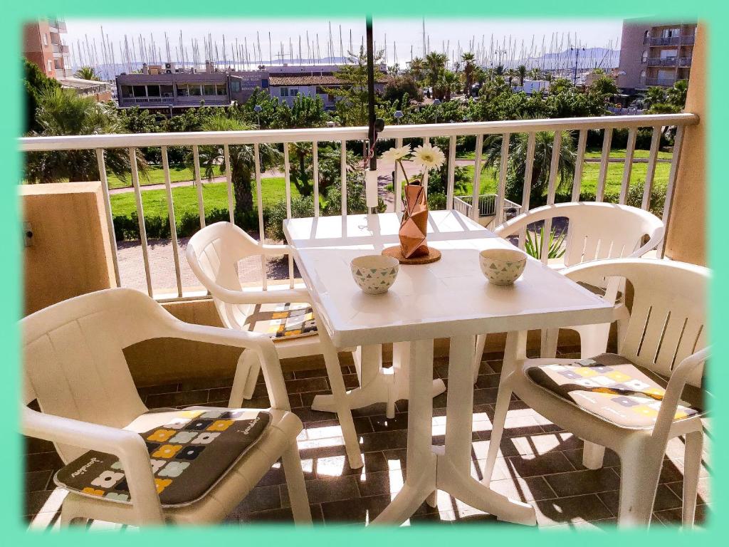 Appartement Saint-Chaffrey , 1 pièce, 4 personnes - FR-1-330E-53 05330 Saint-Chaffrey
