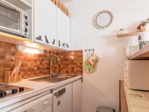 Appartement Saint-Chaffrey , 1 pièce, 4 personnes - FR-1-330E-53