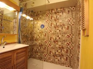 Appartement Saint-Chaffrey , 1 pièce, 4 personnes - FR-1-330E-53