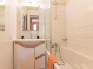 Appartement Saint-Chaffrey , 1 pièce, 4 personnes - FR-1-330E-59