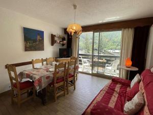 Appartement Saint-Chaffrey , 1 pièce, 4 personnes - FR-1-330E-95