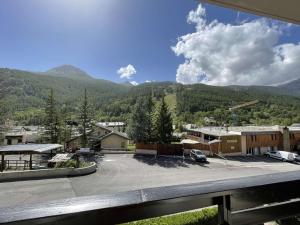 Appartement Saint-Chaffrey , 1 pièce, 4 personnes - FR-1-330E-95