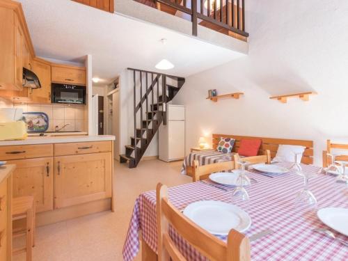 Appartement Saint-Chaffrey , 1 pièce, 6 personnes - FR-1-330E-34