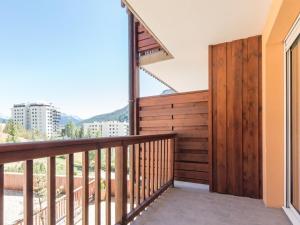 Appartement Saint-Chaffrey , 2 pièces, 4 personnes - FR-1-330E-12