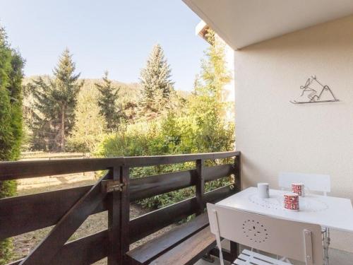 Appartement Saint-Chaffrey , 2 pièces, 6 personnes - FR-1-330E-37