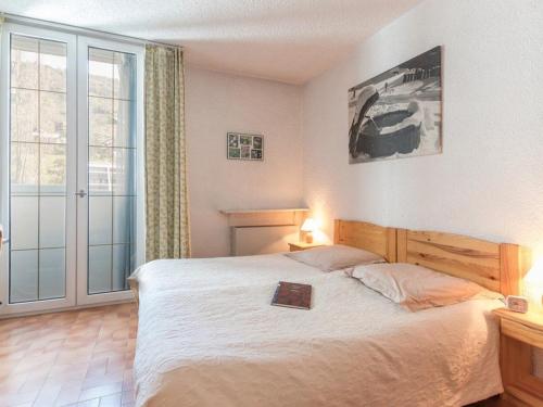 Appartement Saint-Chaffrey , 3 pièces, 10 personnes - FR-1-330E-15